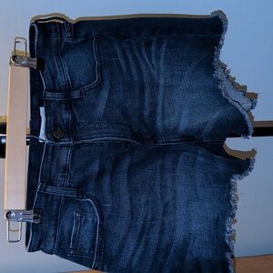 Nine West Shorts Size 8